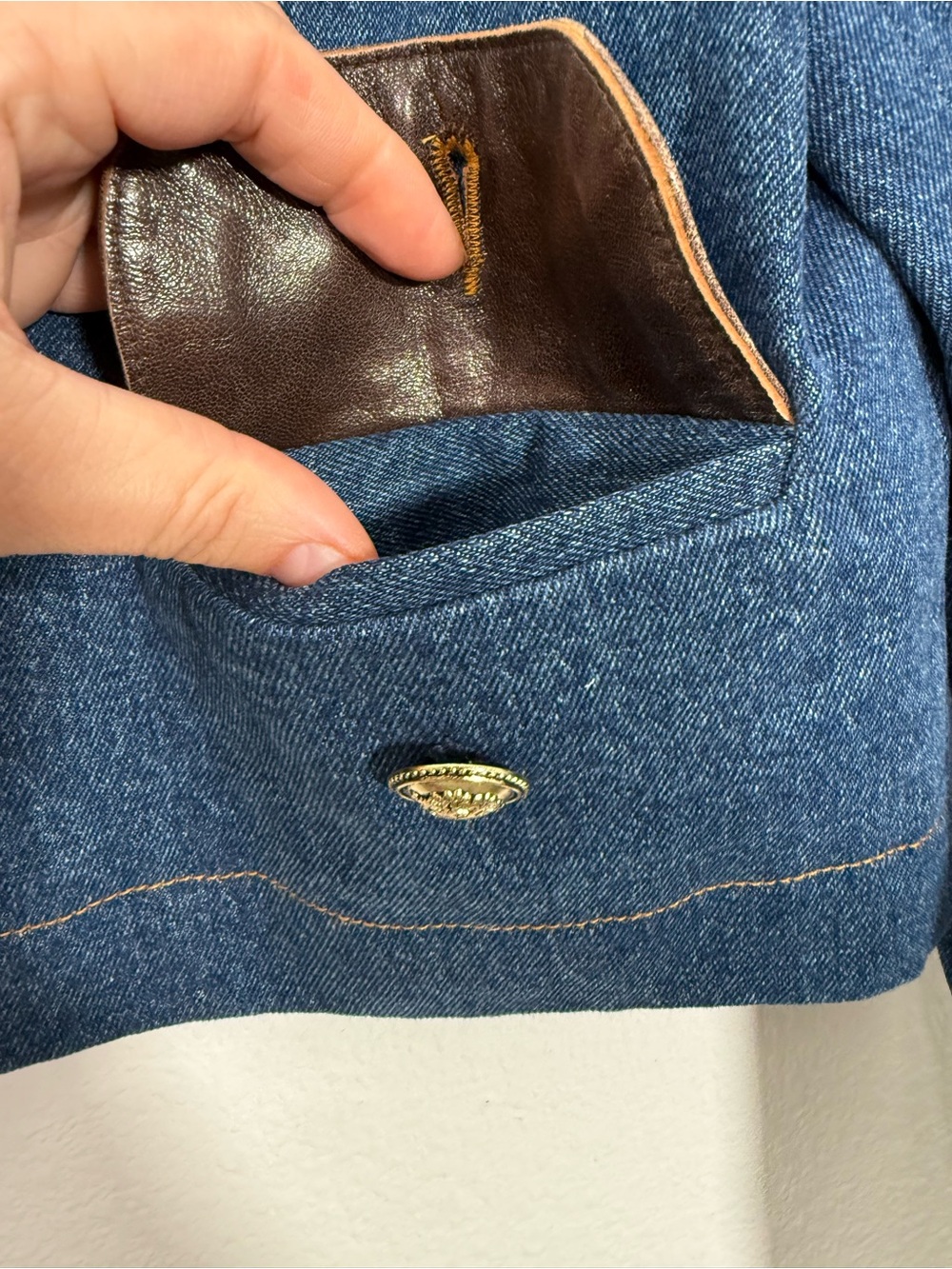 Sandro Paris Denim Cropped Jacket French Girl Preppy Chic Vintage Inspired - Picture 3 of 10